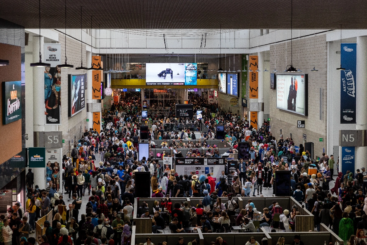 The Robosen trade show stand at an exhibition, captured by an event videographer from Medialook