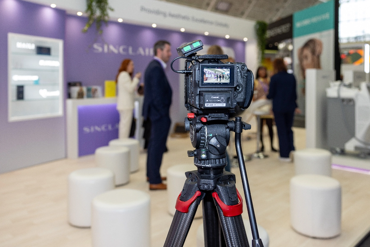 Equipment setup at the Sinclair trade show, filmed by an event videographer from Medialook